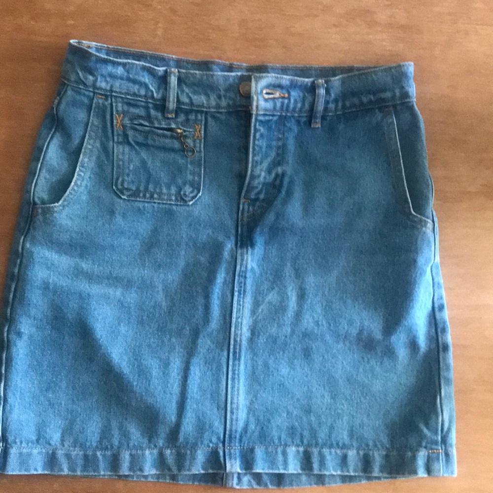 Levi’s skirt